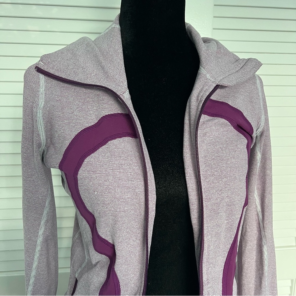 Lululemon Stride Jacket Purple Dewberry Microstripe Womens Zip Up Sweater Sz 6 - Picture 5 of 15